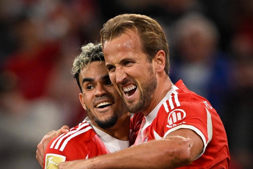 harry-kane-lap-hat-trick-bayern-68a90a08ea67c Harry Kane có màn trình diễn tuyệt đối điện ảnh 690268