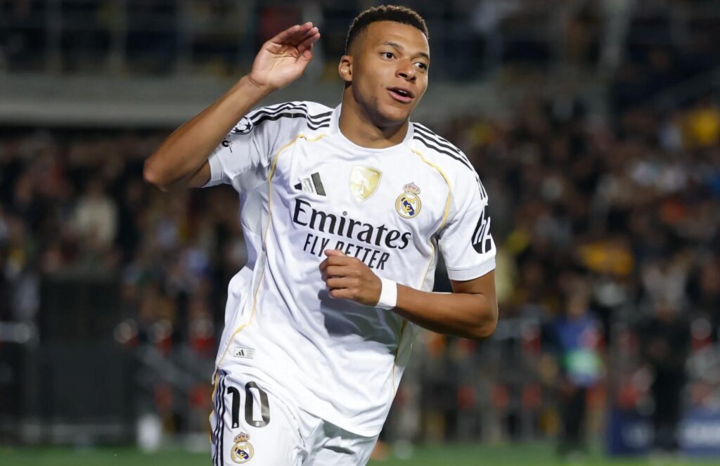 Real Madrid Thắng Levante: Mbappe Lập Công Khiến Cuộc Đua Vô Địch Nóng Bỏng Hơn Bao Giờ Hết