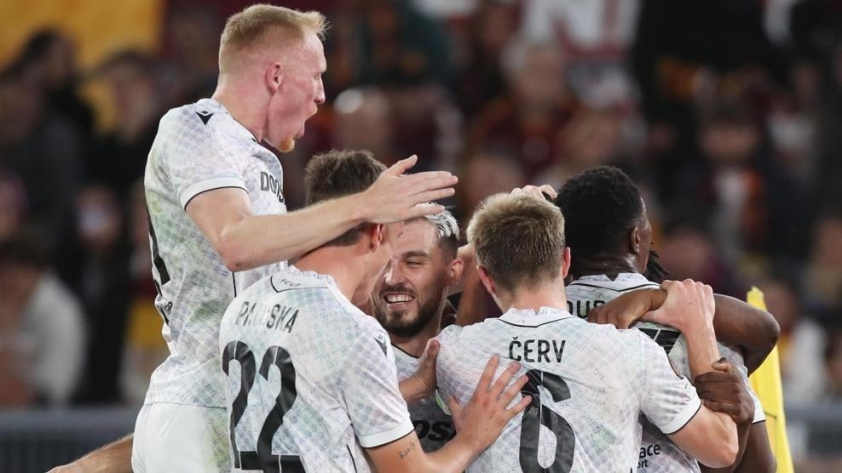 as_roma_v_fc_viktoria_plzen_-_ue-68faa925741a9 Roma bất ngờ thất bại