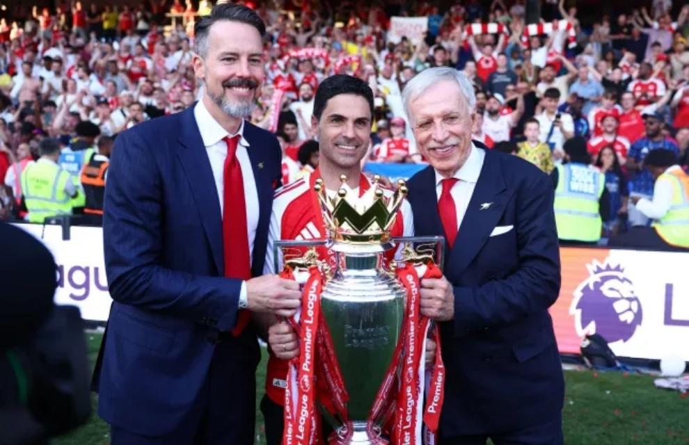 Arsenal Đầu Tư Quyết Liệt Sau Thành Công Ngoại Hạng Anh